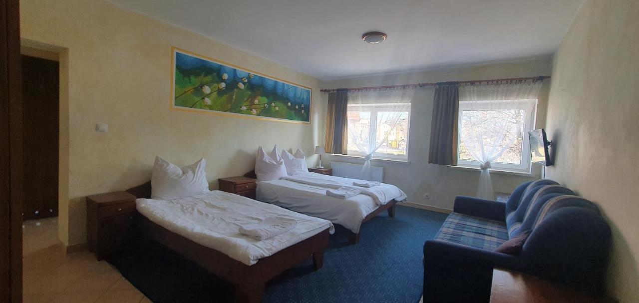 Zamek Miedzylesie Międzylesie Quarto foto
